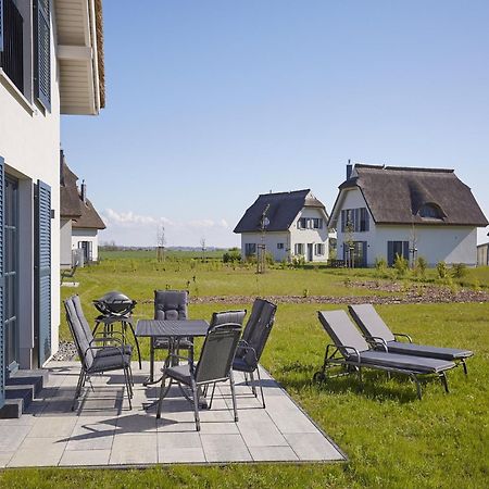 Reetland Am Meer - Premium Reetdachvilla Mit 3 Schlafzimmern, Sauna Und Kamin F07 Dranske Esterno foto